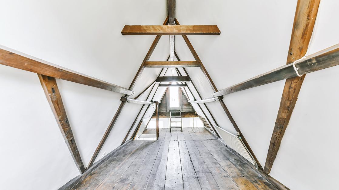 Agencement et structures des combles 